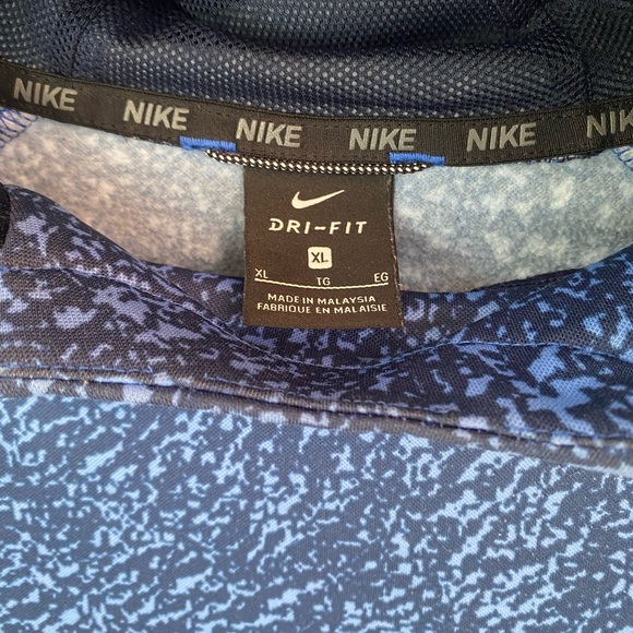 Nike Blue Dri-fit Hooded Pullover, size XL - Picture 3 of 4